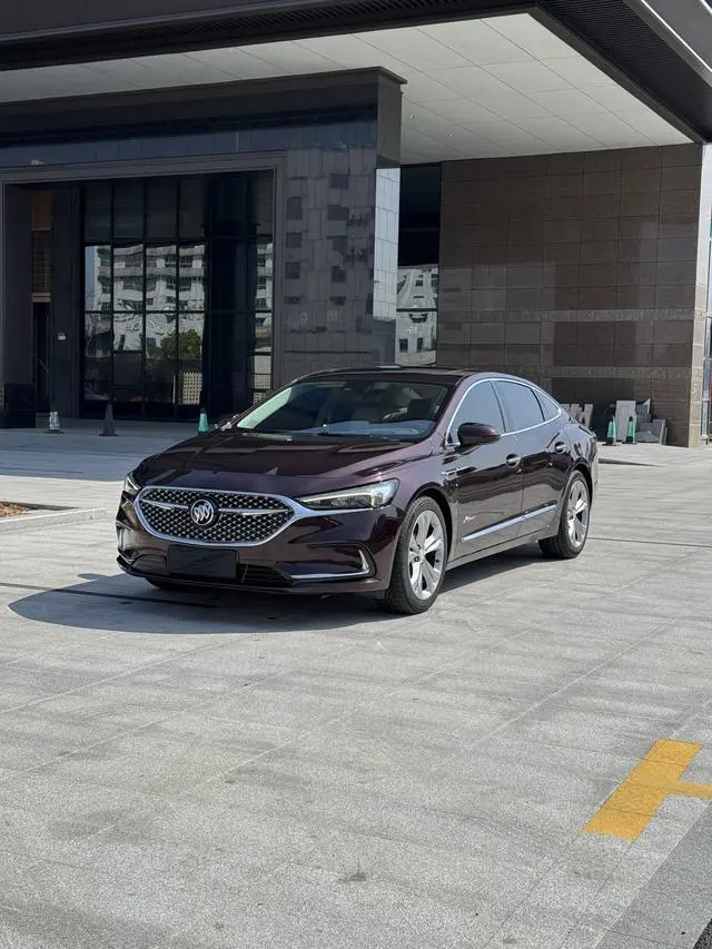 Buick Lacrosse Avenir first-come-first-served