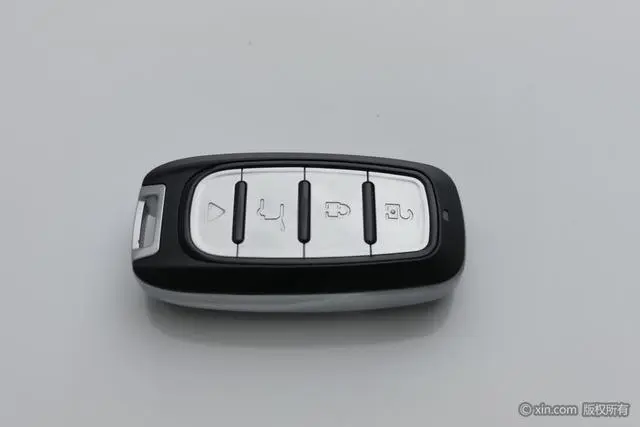 Geely Boyue Boyue X 1.8 TD DCT Smart