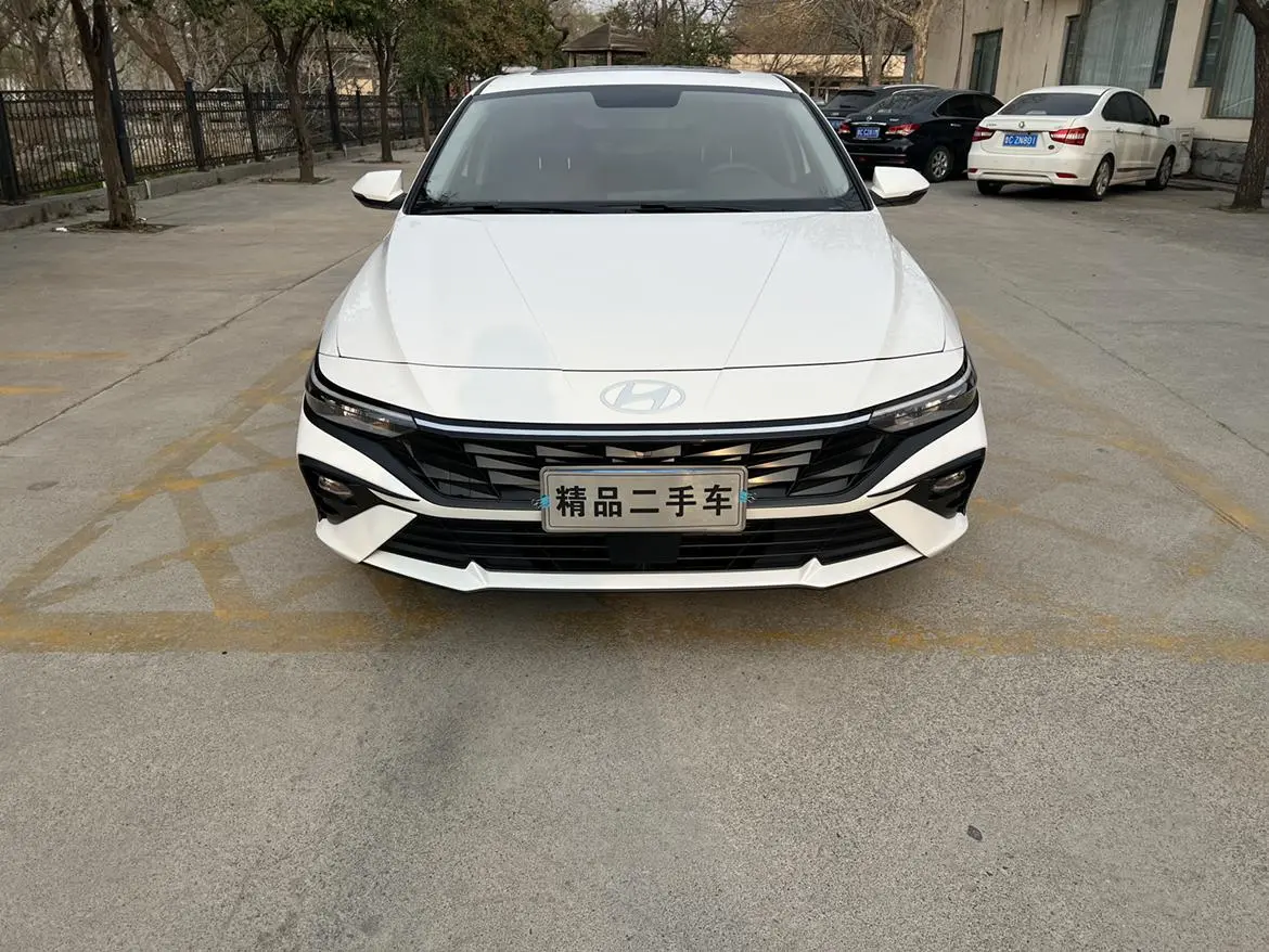 Hyundai Elantra 1.5L CVT GLX Elite Edition