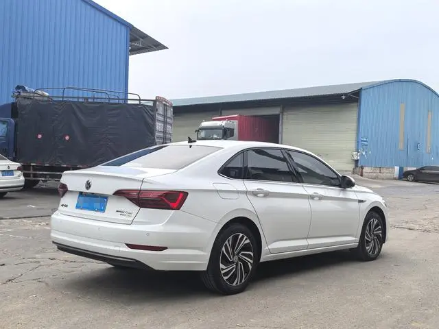 Volkswagen Sagitar 280TSI DSG Comfortable Smart Edition