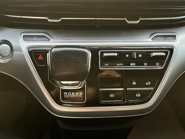Roewe Roewe iMAX8 400TGI Travel Exclusive Edition for Major customers