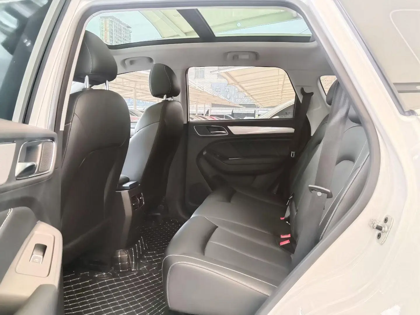 Roewe Roewe RX5 20T automatic 4G interconnection million models