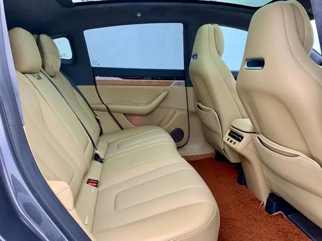 LUXEED Wisdom World R7 Pure electric 82kWh Pro rear drive version