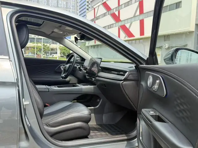 Chery Fengyun Fengyun A8L 145km luxury