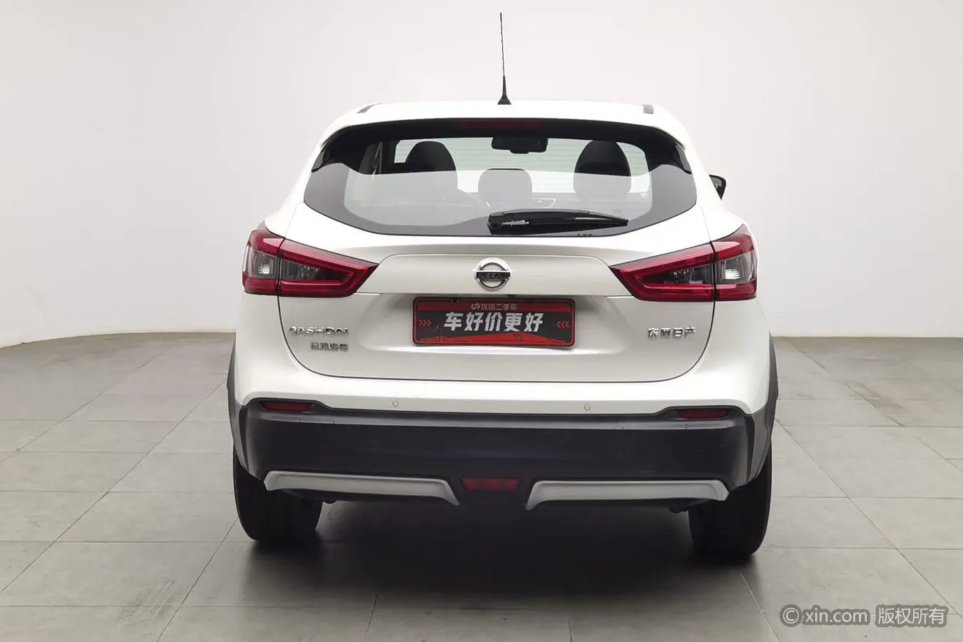 Nissan Qashqai 2.0 L XV Prem Deluxe Edition
