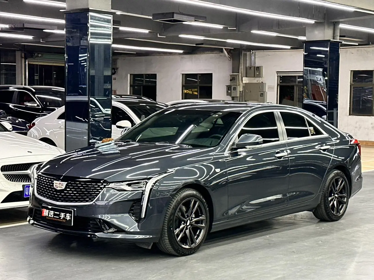 Cadillac Cadillac CT4 28T luxury