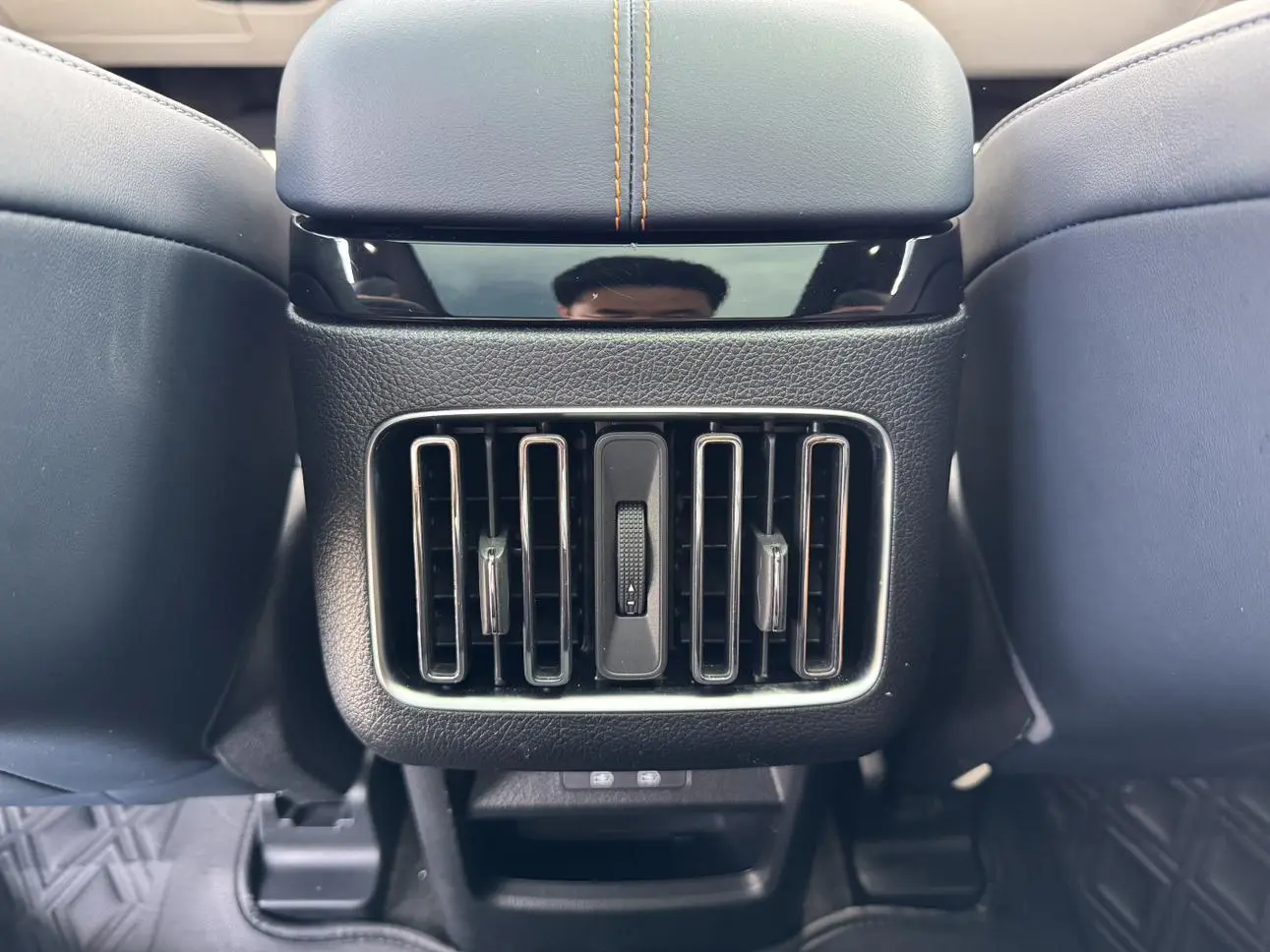 BYD Song PLUS DM DM-i 110KM two-wheel drive flagship PLUS 5G version