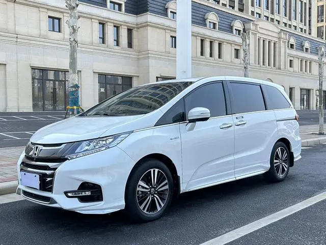 Honda Odyssey 2.0L Sharp*Ultimate Edition