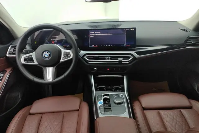 BMW BMW i3 Facelift eDrive40L Yao Ye Set