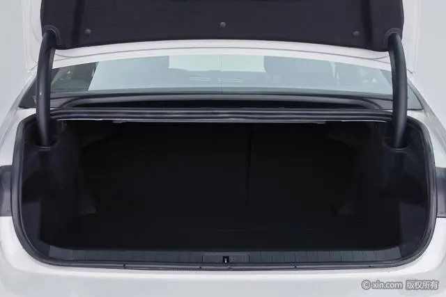 Peugeot Peugeot 508L 400THP PureTech Driving Control Edition