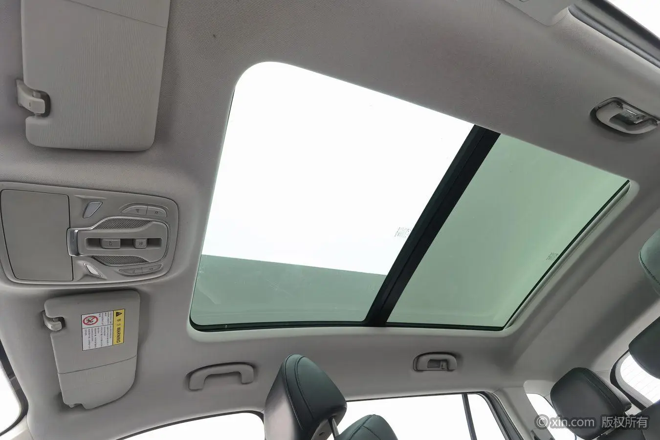 Roewe Roewe RX5 MAX 300TGI Automatic Smart Cockpit Deluxe Edition