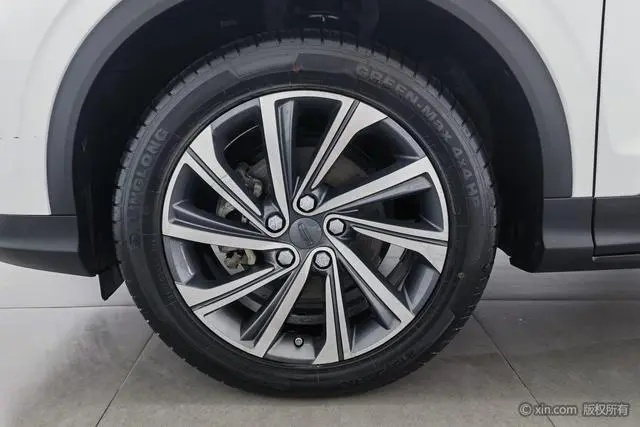 Geely Binyue 260T DCT Ranger Country VI
