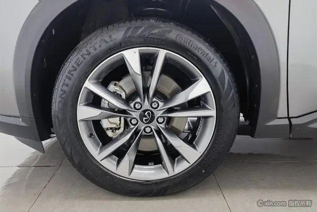 Infiniti Infiniti QX60 2.0T four-wheel drive Excellent version