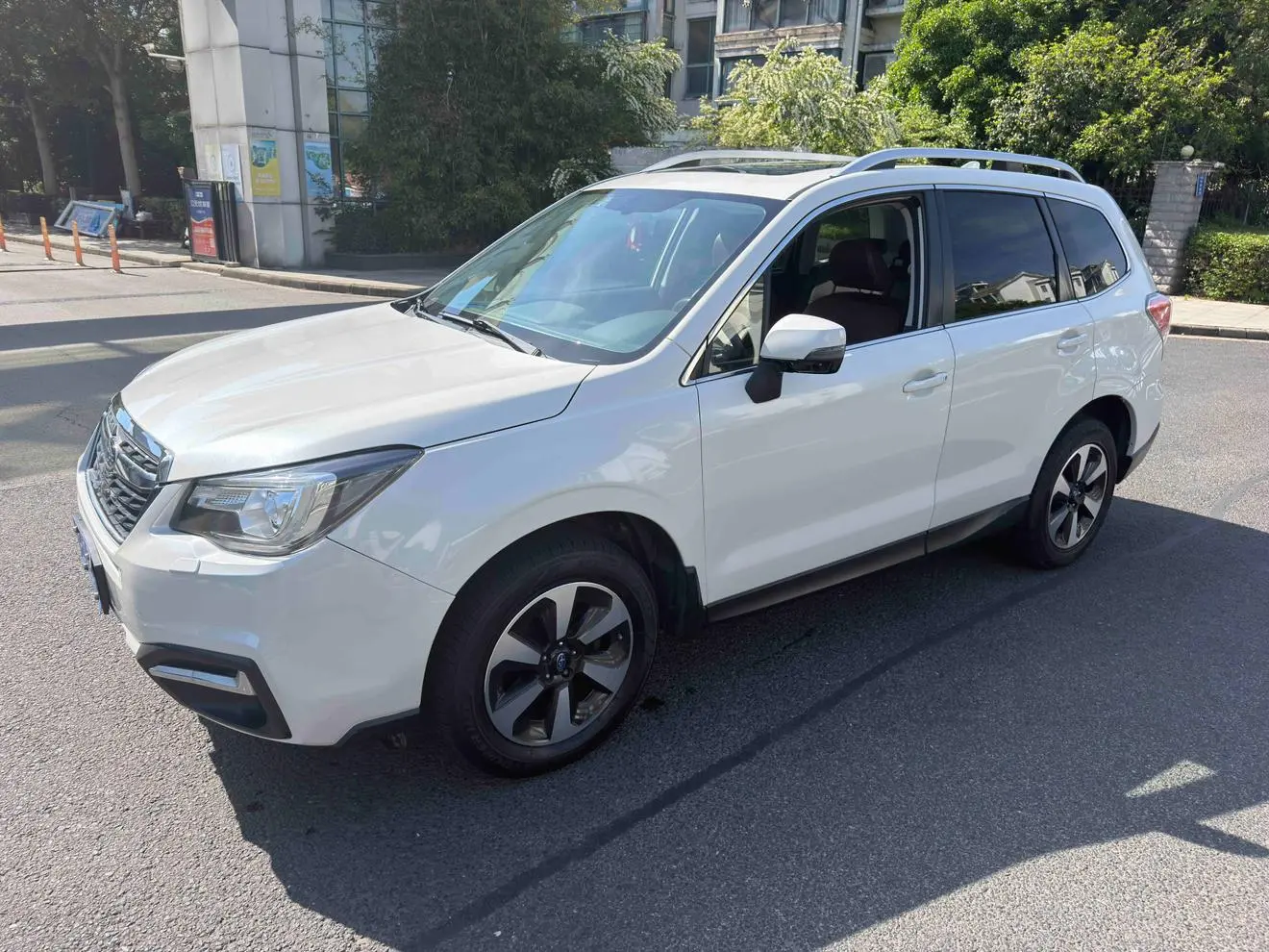 Subaru FORESTER Forester 2.5i Deluxe Special Edition