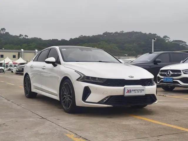 Kia Kia K5 380T GT-Line Premium Technology Edition