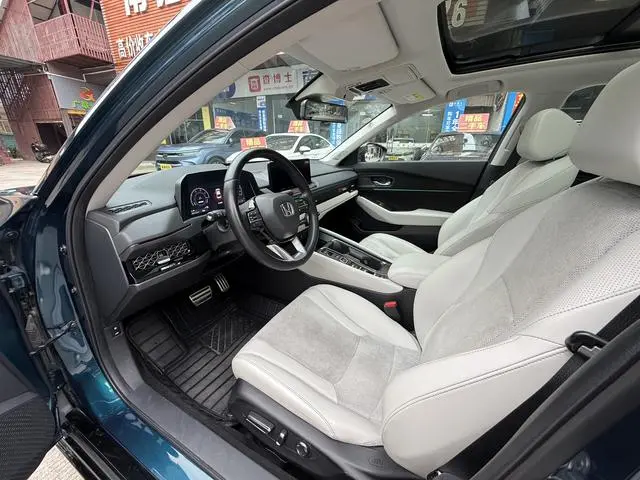 Honda Accord PHEV e: PHEV Ultimate Edition