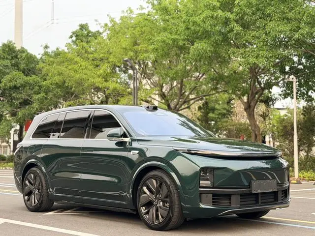 Li Auto Ideal L9 Max version