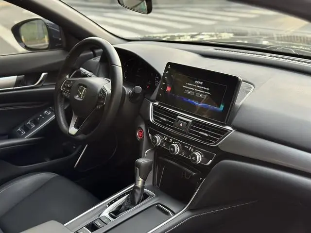 Honda Yingshipai 260TURBO Exquisite Edition