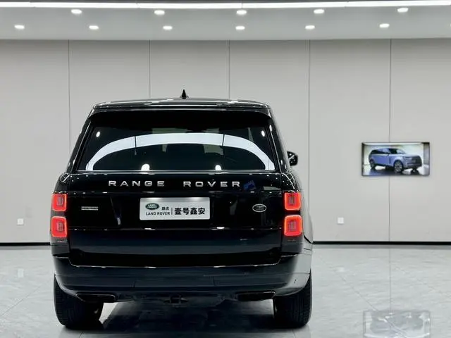 Land Rover Range Rover 3.0 V6 SC Handed down version