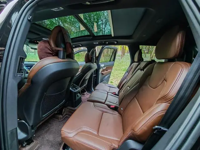 Volvo Volvo XC90 PHEV E-drive hybrid T8 Zhizun Deluxe Edition 7 Seats