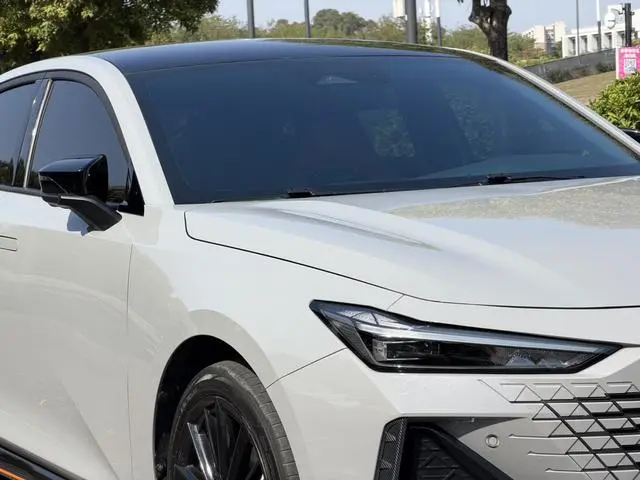 Changan Changan UNI-V 1.5T Sports version