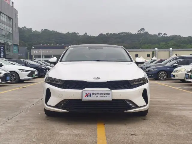 Kia Kia K5 380T GT-Line Premium Technology Edition