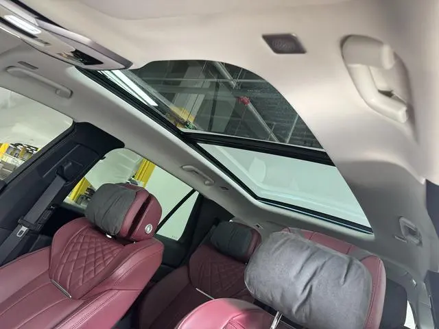 Hongqi Hongqi E-HS9 Facelifted 660km Qichang version six-seater