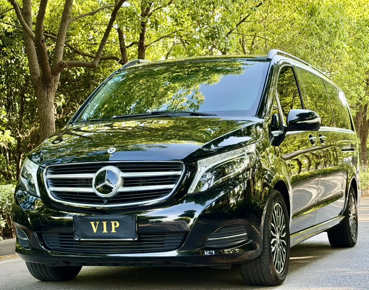 Mercedes-Benz Mercedes-Benz V-class V 260 L Premium Extended Version Country VI