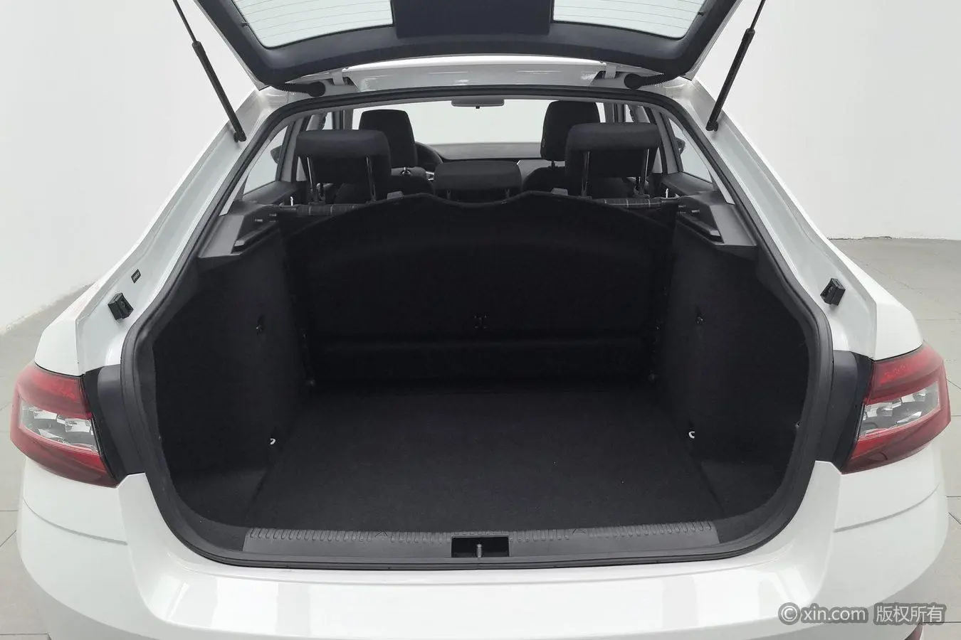 Skoda Octavia 1.5L automatic Smart Travel Comfort Edition Country VI