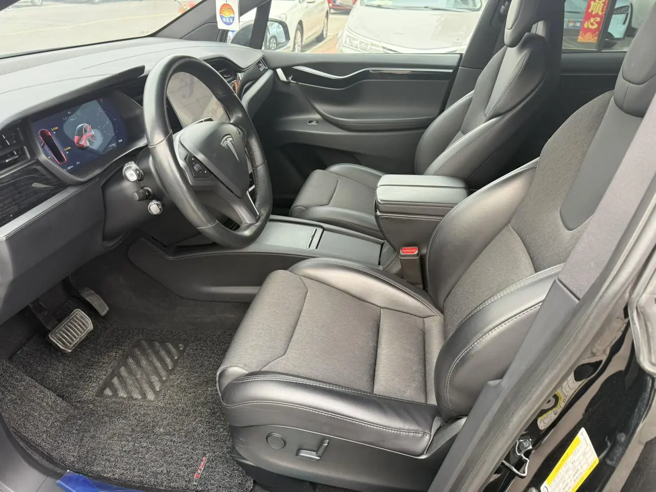 Tesla Model X 75D