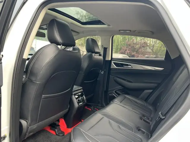 Changan Changan CS85 COUPE 1.5T dynamic version