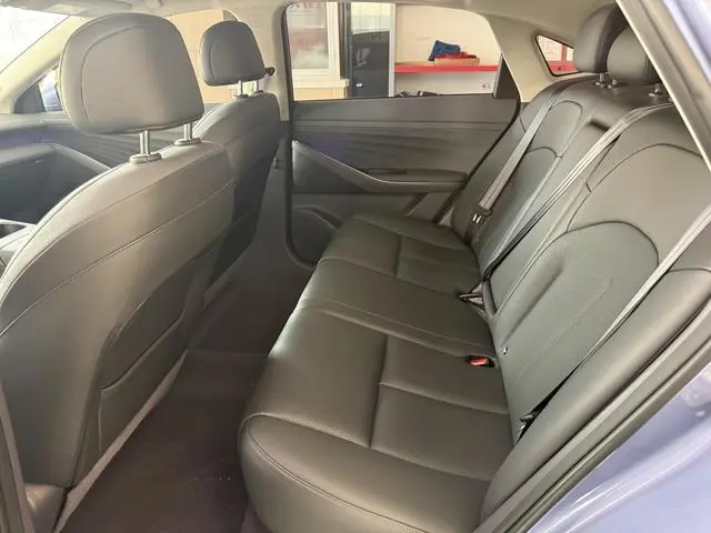 Nissan Nissan N6 180 Max