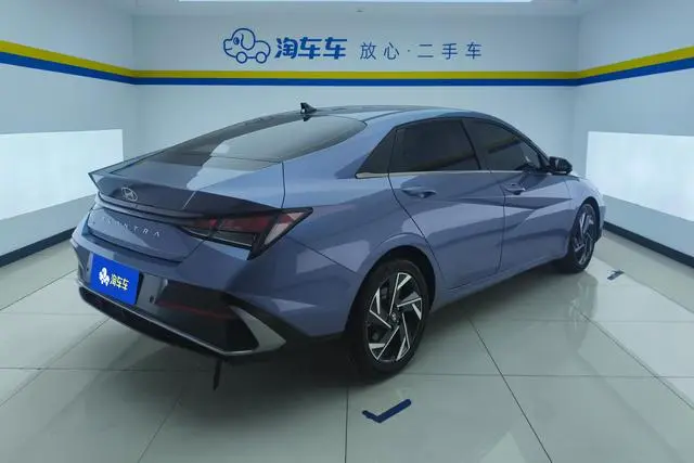 Hyundai Elantra 1.5L CVT GLX Elite Edition