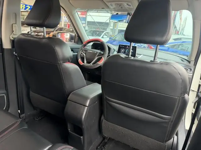 Venucia Qichen T60 1.6L CVT Zhixing Edition Country V