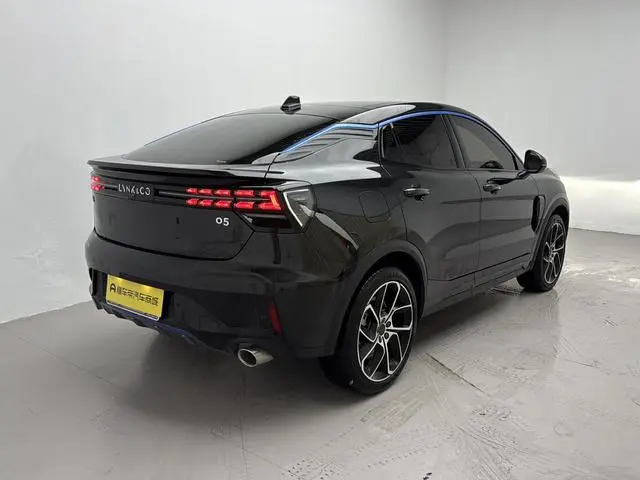 LYNK & CO Lynk 05 2.0TD two-wheel drive Halo