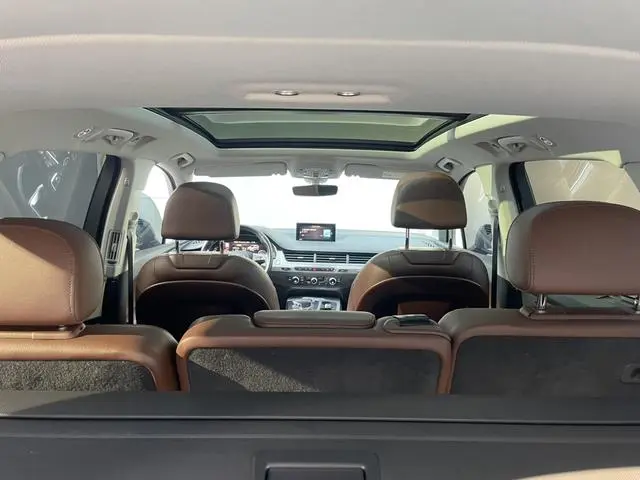 Audi Audi Q7 40 TFSI S line sporty