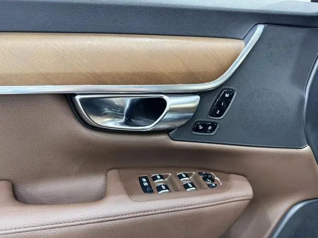 Volvo Volvo S90 PHEV T8 E-drive Hybrid Zhiyi Deluxe Edition