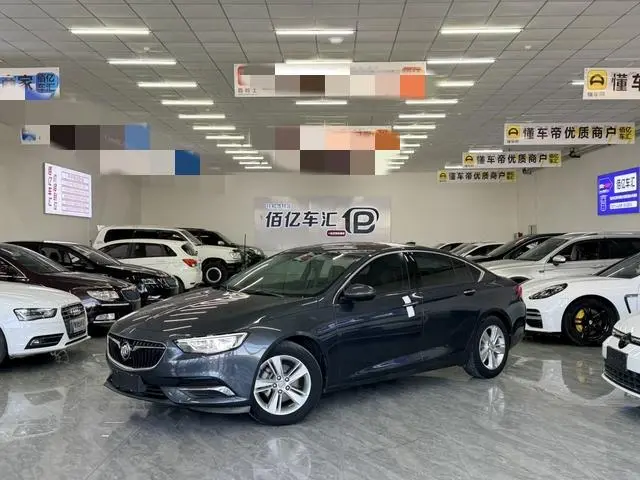 Buick Regal 20T Elite Country VI