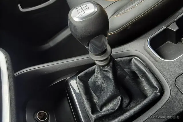 Wuling Wuling Hongguang S3 1.5L manual luxury country VI
