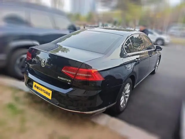 Volkswagen Magotan 280TSI DSG comfort type Country V