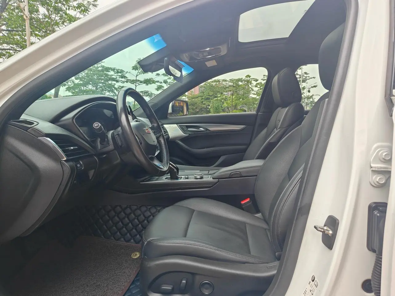Cadillac Cadillac CT5 28T luxury