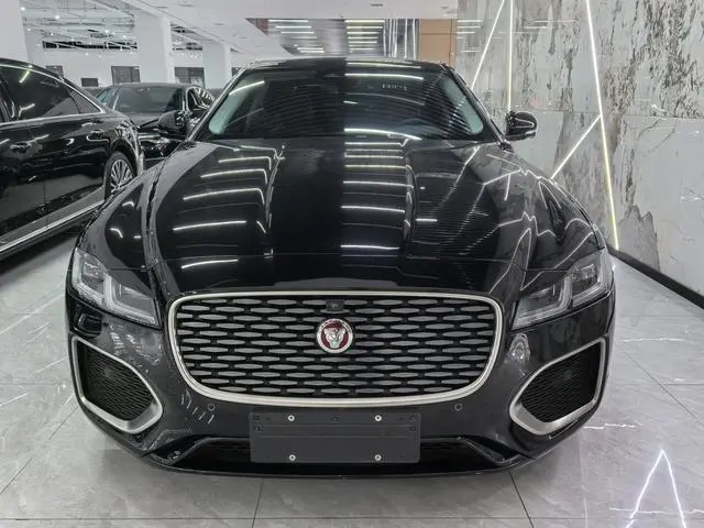 Jaguar Jaguar XFL 2.0T P250 two-wheel drive Exclusive Deluxe Edition