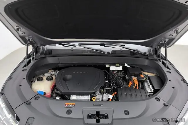 Geely Xingyue L Oil mix 1.5T Tiangong Version