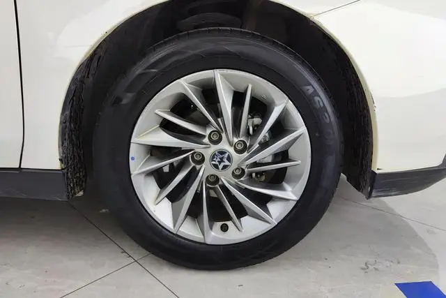 Venucia Qichen D60 1.6L XE CVT Smooth version