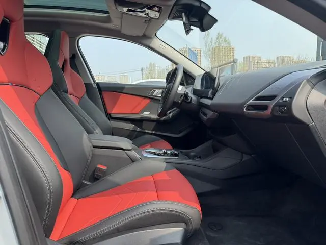 BMW BMW 2 Series 225L M Sports Yao Ye Suit