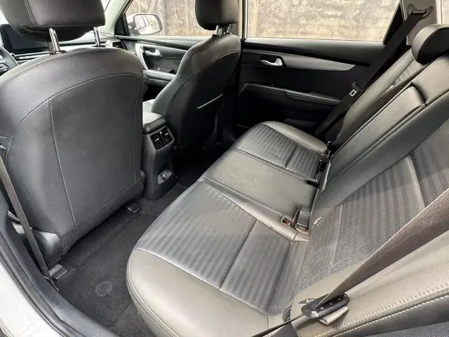 Kia Smart running 2.0L Automatic Smart Enjoy Deluxe Edition Country V