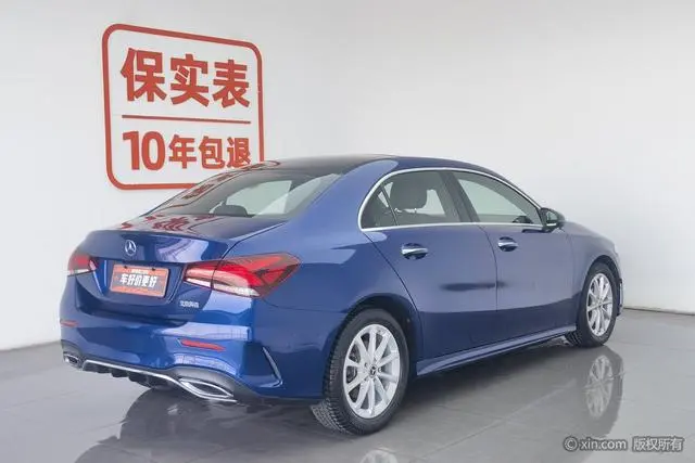 Mercedes-Benz Mercedes-Benz A-class A 200 L sports sedan