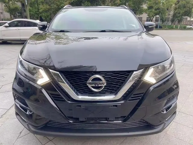 Nissan Qashqai 2.0L CVT Smart Edition