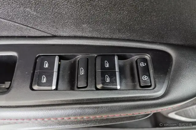 Geely Binrui 1.4T CVT luxury