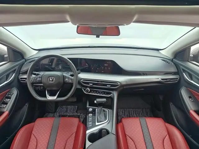 Changan Yidong PLUS Blue Whale NE 1.4T GDI DCT Flagship